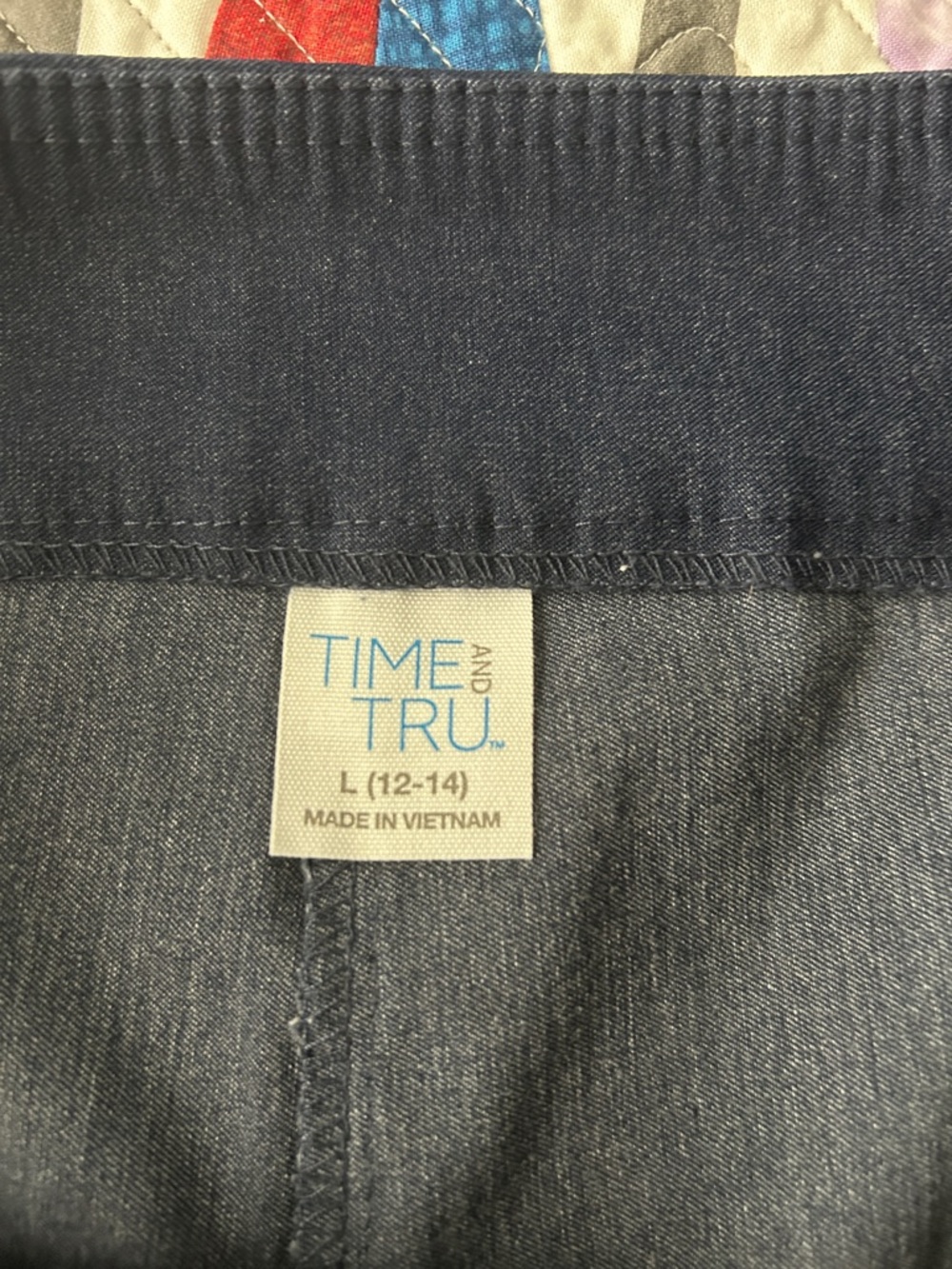 Time and Tru Navy High-Rise Pull-On Dress Shorts - Picture 2 of 2